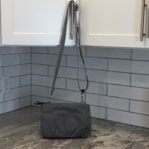 Lululemon purse